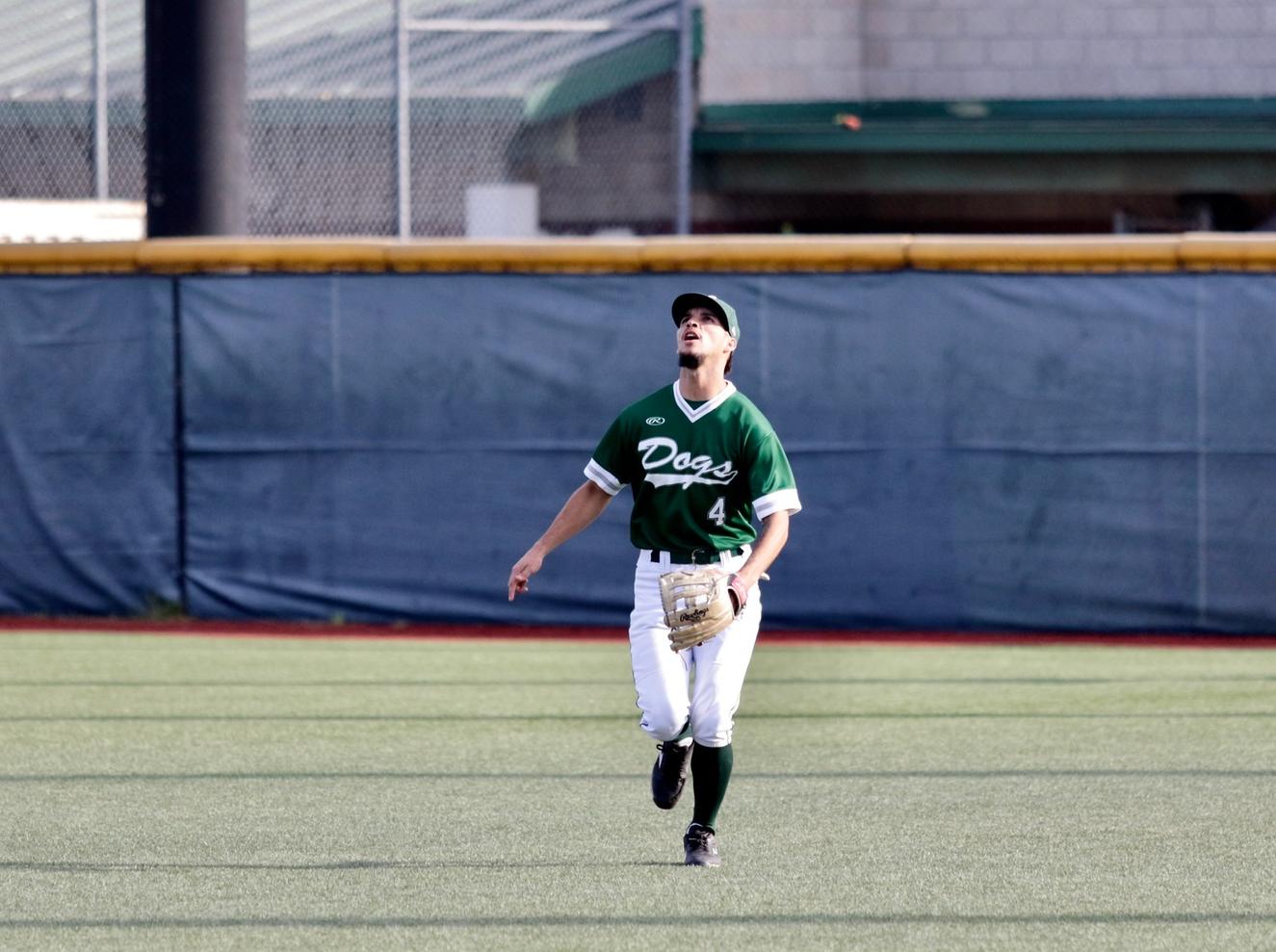 Huskies Comeback Falls Just Short