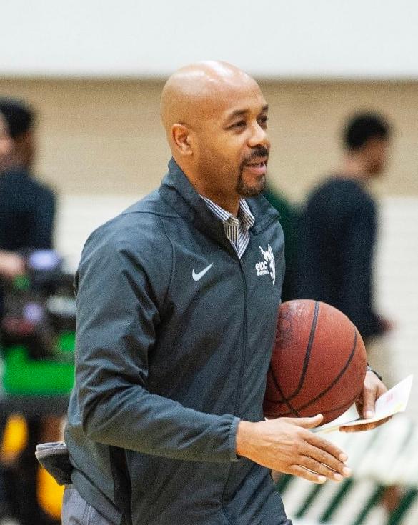 Huskies' Coaches Named to Nationwide Most Impactful Coaches List
