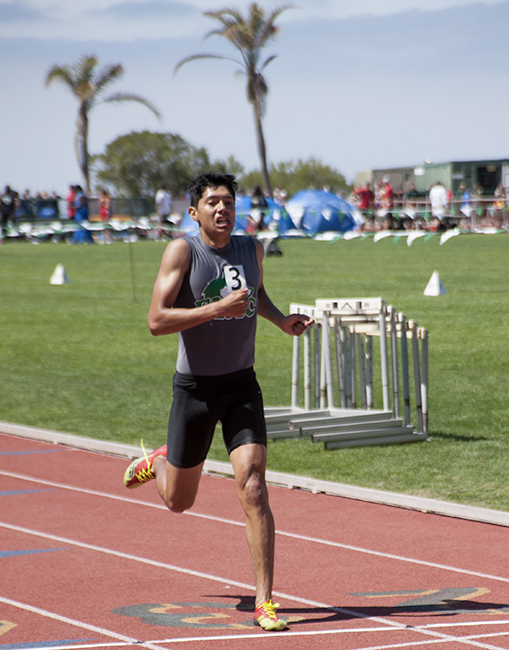ELAC men&rsquo;s track and field improves