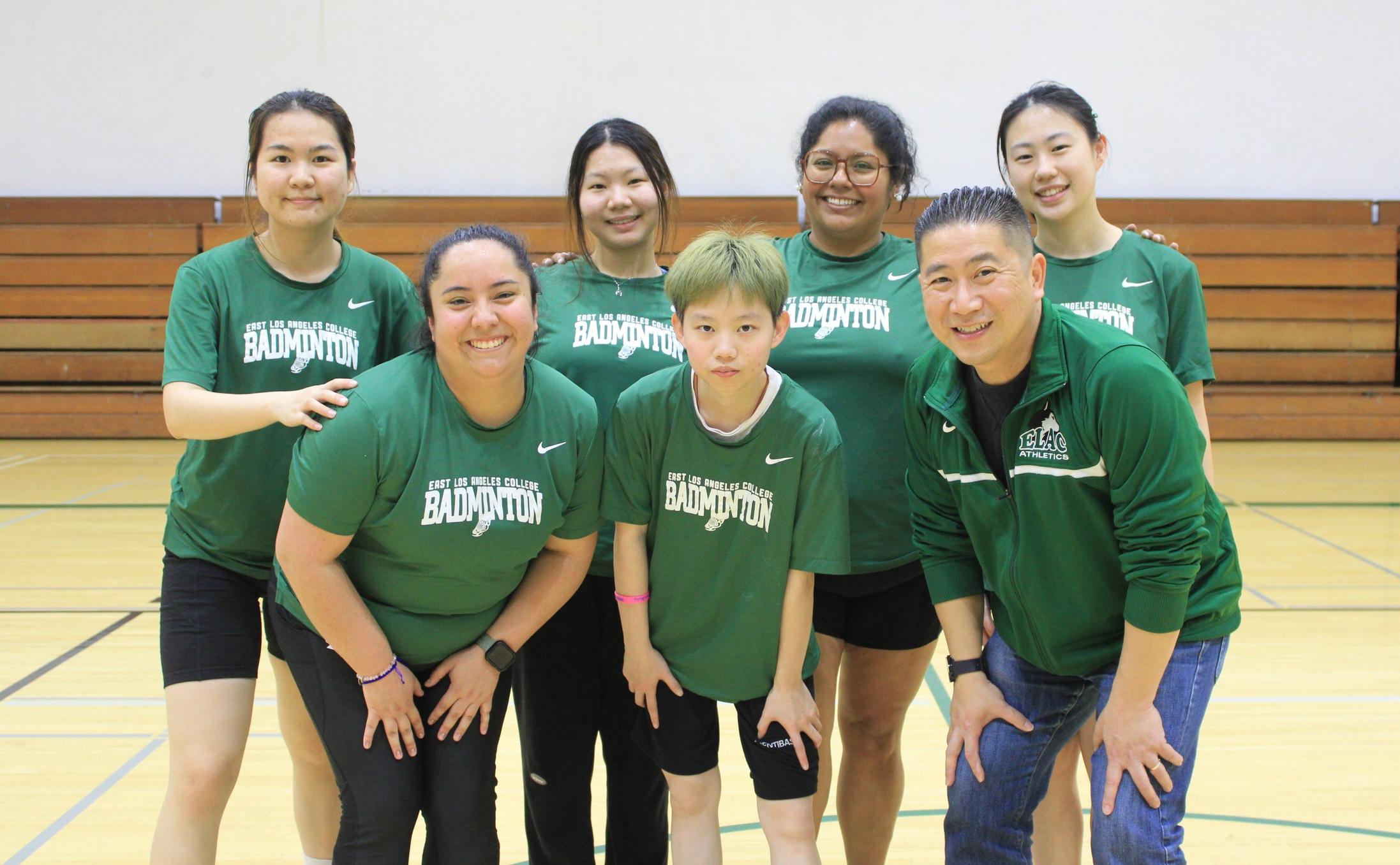  Women's Badminton Icon 