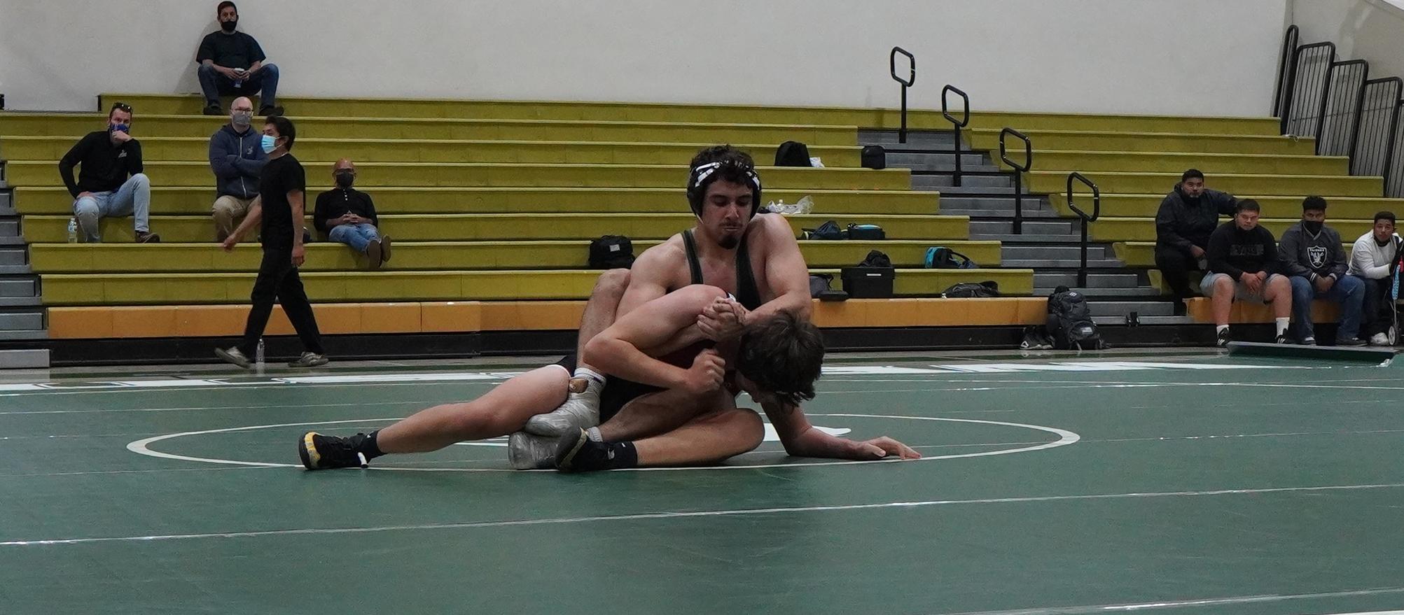 Huskies Finally Hit the Home Court Mats vs Victor Valley