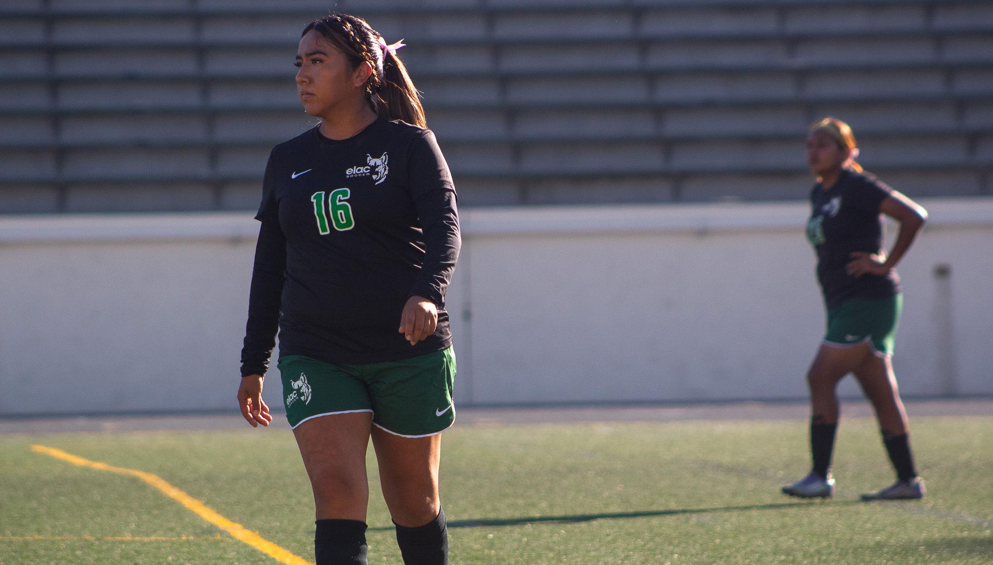 Huskies Rally Late to Earn Draw Against Cerritos
